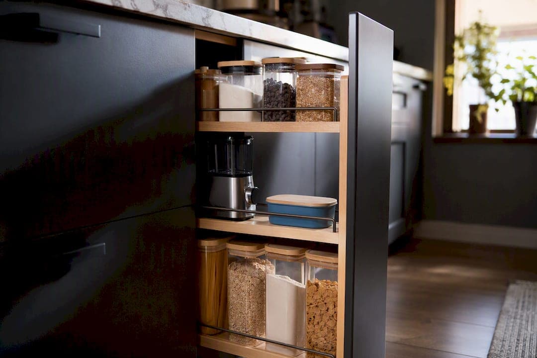 6–10in Pull Outs: Small Kitchen Cabinet Ideas Renters Can Use